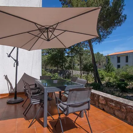 Garina 1 Apartment Veli Losinj