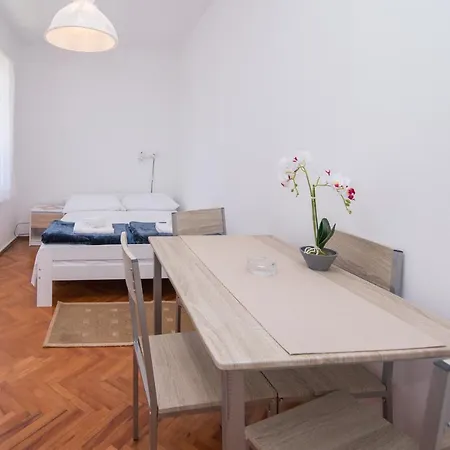Garina 1 * Veli Losinj