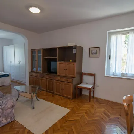 Garina 1 * Veli Lošinj